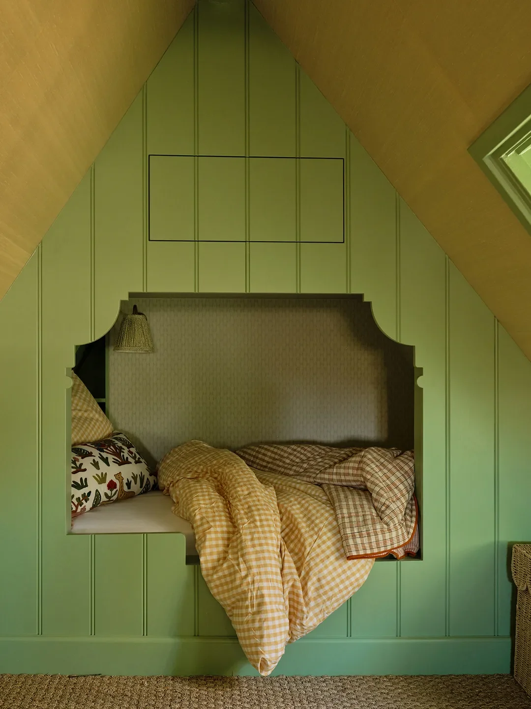 Paint,Breakfast Room Greenby Farrow & Ball.