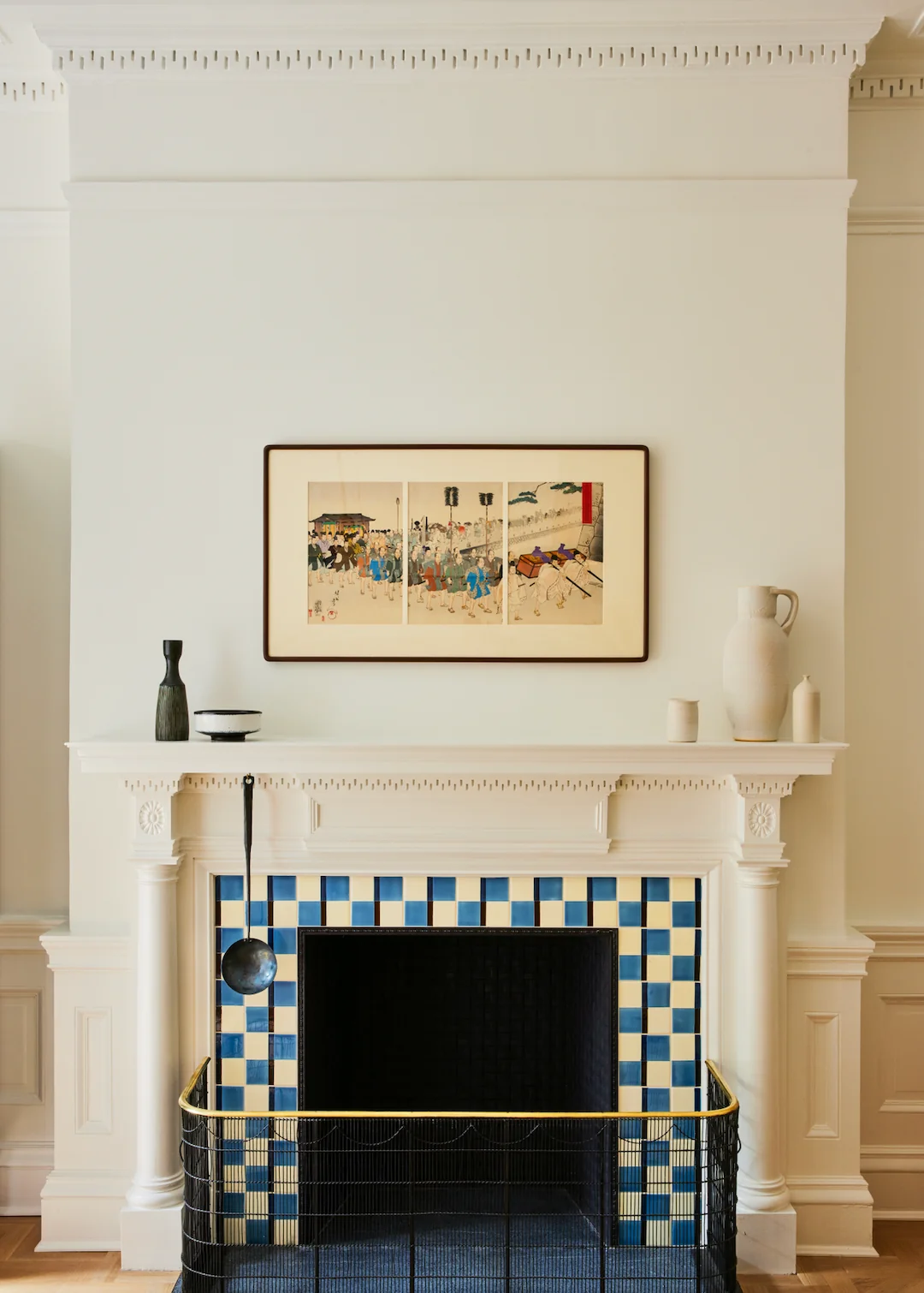 Is there ever a wrong time for checkerboard tile? These—by Sara Watson of Balineum—are such a graphic contrast to the very traditional historic mantel in a Brooklyn brownstone designed by Jesse Parris