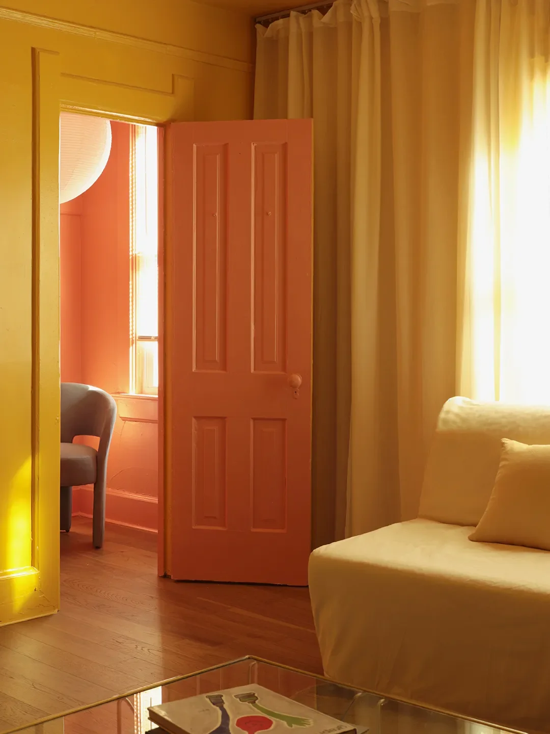 pink door