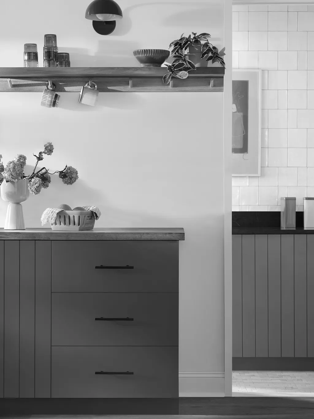 Offbeat Green by Sherwin-Williams: An Underrated Paint Color for Bold Home Environment Design