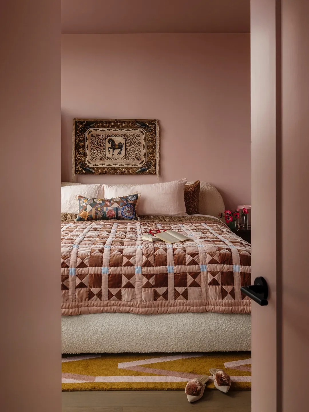pinkbedroom