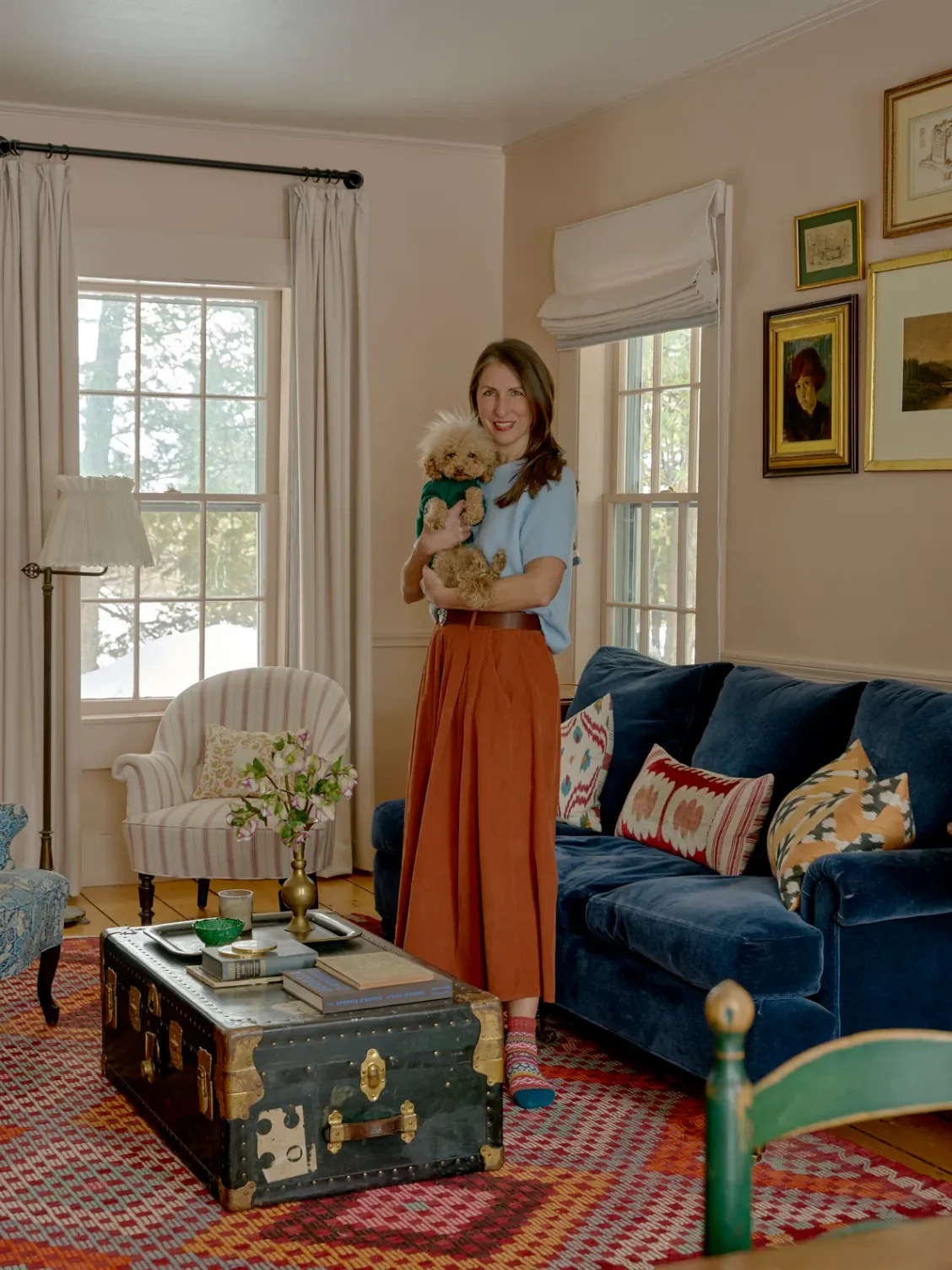 A Restored 1860s Vermont Farmhouse Showcasing Historic Craftsmanship and Period Color