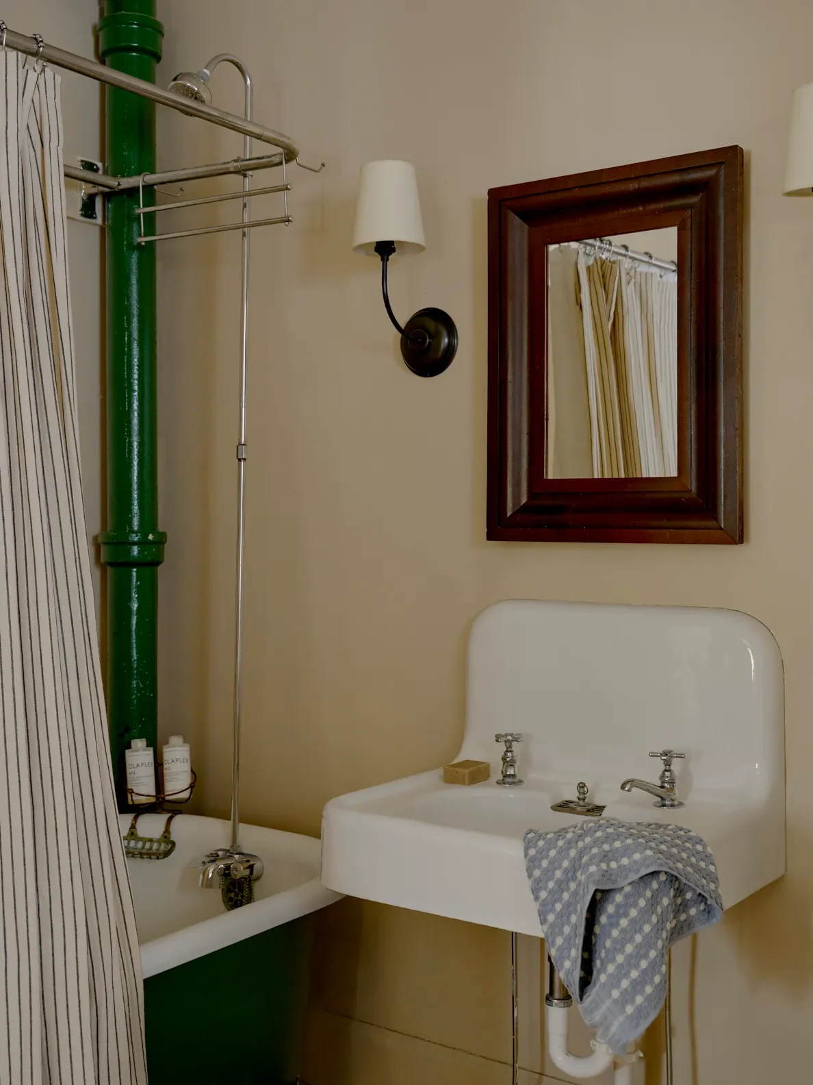 Shower curtain,Amazon.