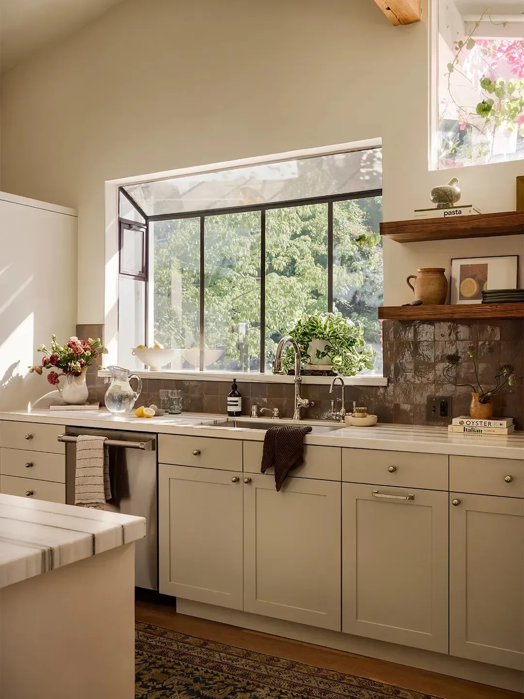 Photography by Tina Finkel; Design by Anry Naked Interiors