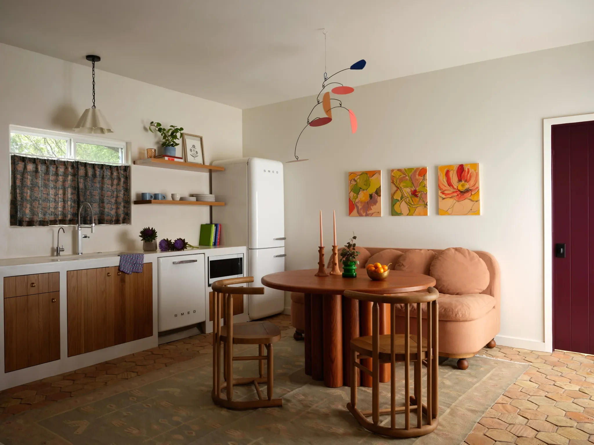 Photography by Lindsay Brown; Design by Annie Downing